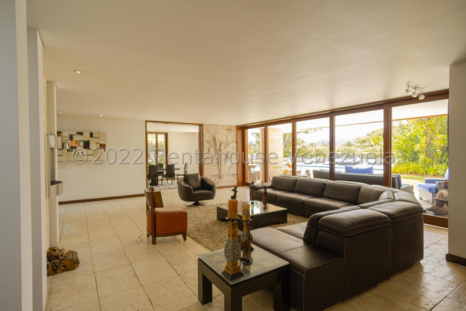 Spectacular Family House in El Marqués